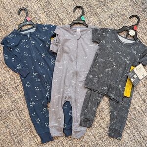 Modern Moments Bundle Of Space Themed Pajamas Astronaut Outer Space 12 Months 2T